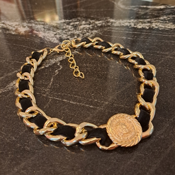 Choker necklace - Picture 6 of 9